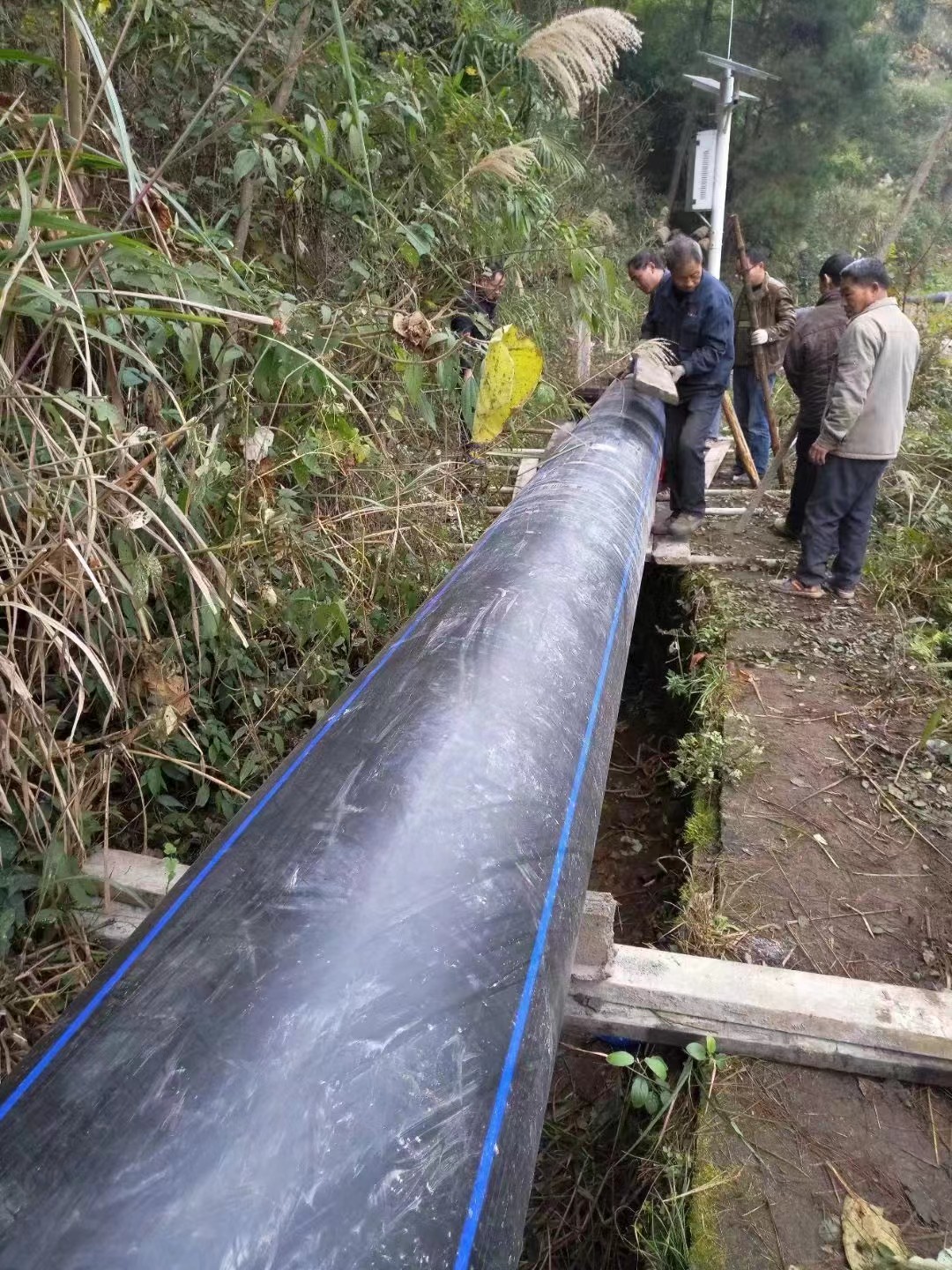 現(xiàn)場(chǎng)施工5